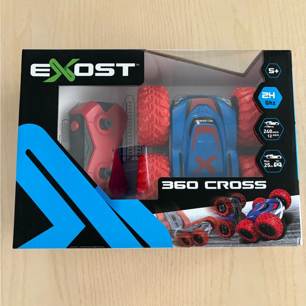 NWOT 360 Cross Blue and Red Stunt Vehicle
